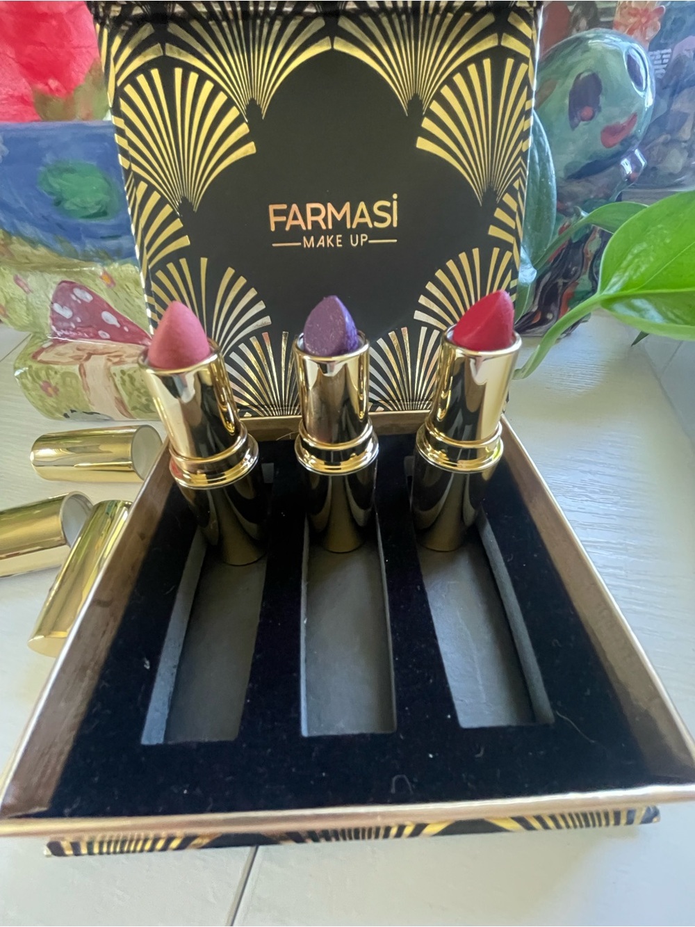 Farmasi 24K Gold Glam Lipstick Trio Set - Makeup in Art Deco Style box